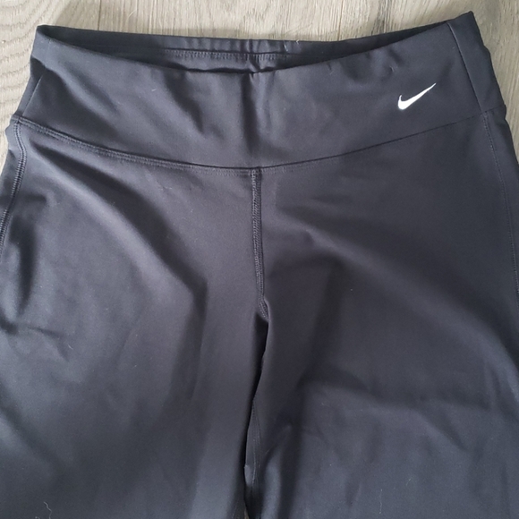 Nike workout pants - Picture 2 of 3